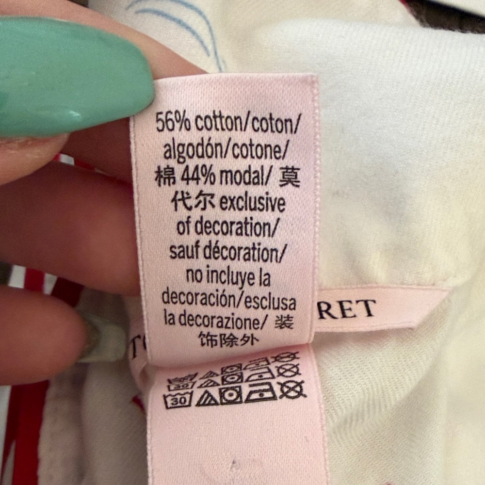 Victoria's Secret Cream Pajama Top - Picture 8 of 8